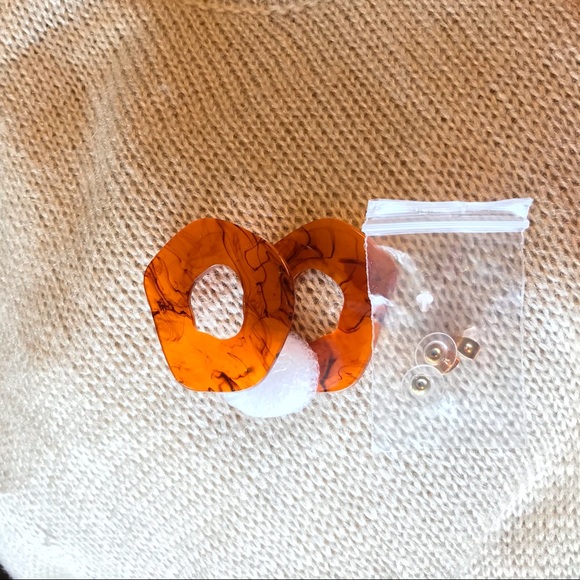 Acetate Oval Statement Earrings - Picture 4 of 7